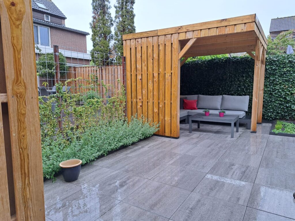 Houten overkapping tuin Ede